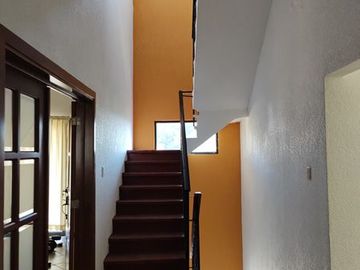 Casa Sola en Fraccionamiento Burgos Cuernavaca, Temixco, Morelos