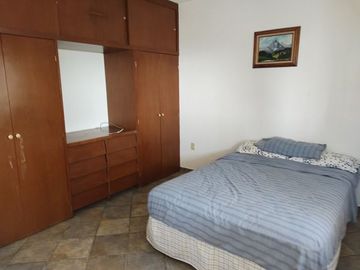 Casa Sola en Fraccionamiento Burgos Cuernavaca, Temixco, Morelos