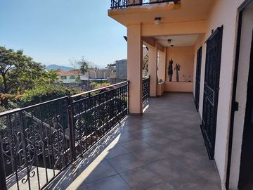 Casa Sola en Fraccionamiento Burgos Cuernavaca, Temixco, Morelos