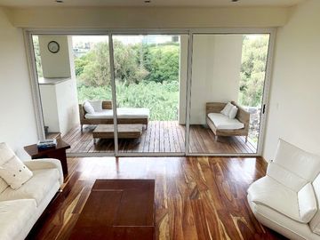 venta de Casa de Lujo con alberca y 4 recamaras en la cima, Angelopolis, Puebla