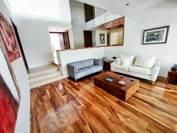 venta de Casa de Lujo con alberca y 4 recamaras en la cima, Angelopolis, Puebla