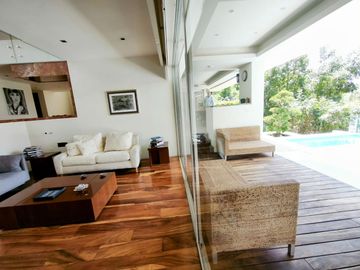venta de Casa de Lujo con alberca y 4 recamaras en la cima, Angelopolis, Puebla
