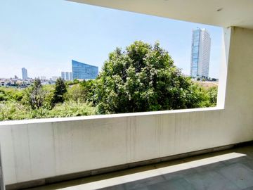venta de Casa de Lujo con alberca y 4 recamaras en la cima, Angelopolis, Puebla