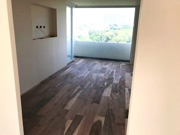 venta de Casa de Lujo con alberca y 4 recamaras en la cima, Angelopolis, Puebla