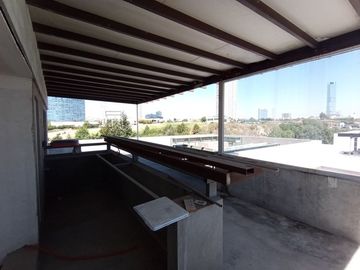 venta de Casa de Lujo con alberca y 4 recamaras en la cima, Angelopolis, Puebla