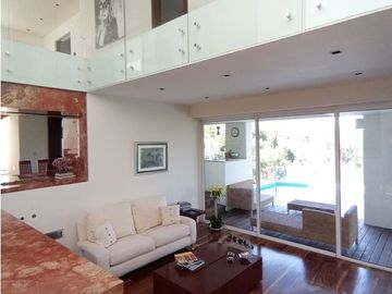 venta de Casa de Lujo con alberca y 4 recamaras en la cima, Angelopolis, Puebla