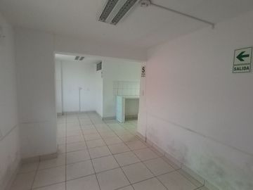 Oficinas en alquiler en Av. Los Héroes