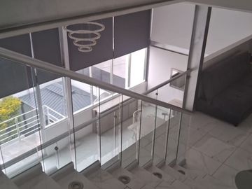 HERMOSA RESIDENCIA EN VENTA EN MILENIO