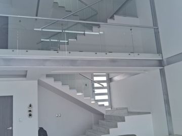 HERMOSA RESIDENCIA EN VENTA EN MILENIO