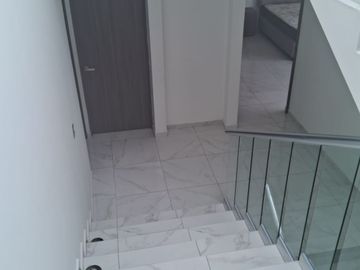 HERMOSA RESIDENCIA EN VENTA EN MILENIO
