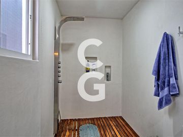 Casa en Venta en Cancun en Residencial Campestre con 6 Recamaras