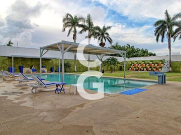 Casa en Venta en Cancun en Residencial Campestre con 6 Recamaras