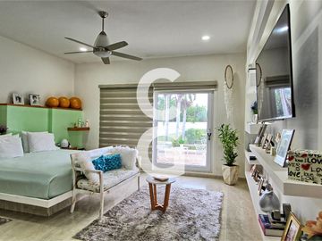 Casa en Venta en Cancun en Residencial Campestre con 6 Recamaras