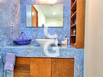 Casa en Venta en Cancun en Residencial Campestre con 6 Recamaras