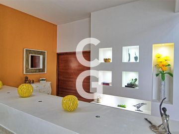 Casa en Venta en Cancun en Residencial Campestre con 6 Recamaras