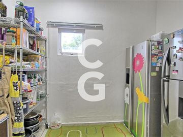 Casa en Venta en Cancun en Residencial Campestre con 6 Recamaras