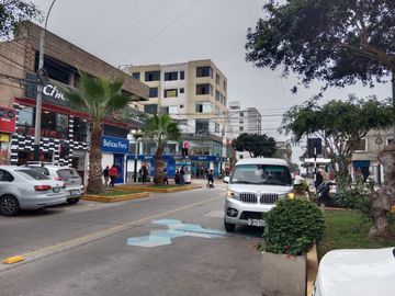 SE VENDE LOCAL EN CC TACNA - MAGDALENA