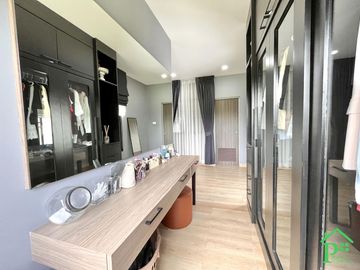 Loft style townhome for sale at The Urbana 3