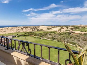 Penthouse con vista al mar, Jardin, campo de golf, Terraza y alberca, Pacific Ocean, Cabo San Lucas.