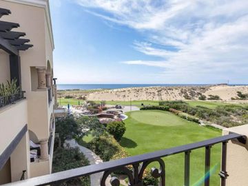 Penthouse con vista al mar, Jardin, campo de golf, Terraza y alberca, Pacific Ocean, Cabo San Lucas.