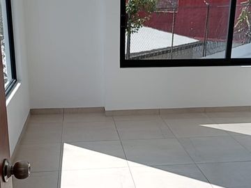 VENTA CASA NUEVA EN LOMAS TETELA CUERNAVACA 1a. SECC