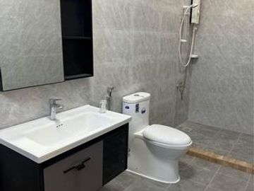 3 Storey House and Lot for Sale/Rent in  Kawit Cavite