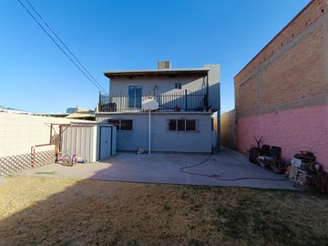 VENTA DE CASA, COLONIA RESIDENCIAS, Mexicali, Baja California A 3 MINUTOS DE LA UABC.
