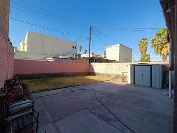 VENTA DE CASA, COLONIA RESIDENCIAS, Mexicali, Baja California A 3 MINUTOS DE LA UABC.