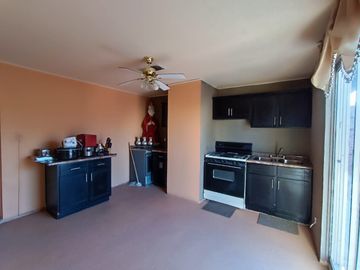 VENTA DE CASA, COLONIA RESIDENCIAS, Mexicali, Baja California A 3 MINUTOS DE LA UABC.