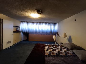 VENTA DE CASA, COLONIA RESIDENCIAS, Mexicali, Baja California A 3 MINUTOS DE LA UABC.