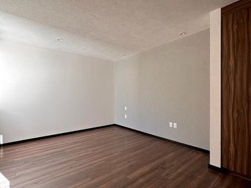 C111 Casa en venta 3 recámaras Fracc Rincón de la Montaña Altozano Morelia