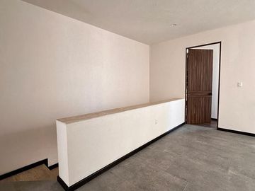 C111 Casa en venta 3 recámaras Fracc Rincón de la Montaña Altozano Morelia