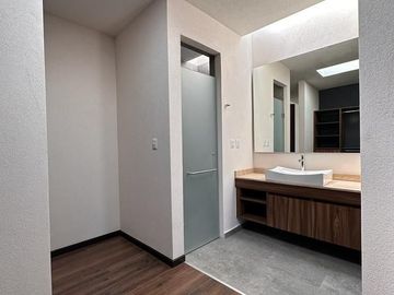 C111 Casa en venta 3 recámaras Fracc Rincón de la Montaña Altozano Morelia