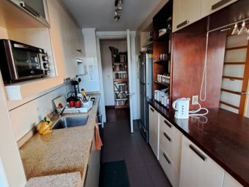 Espectacular departamento 2D,2B  con linda vista , sector Poniente