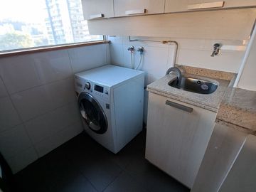 Espectacular departamento 2D,2B  con linda vista , sector Poniente