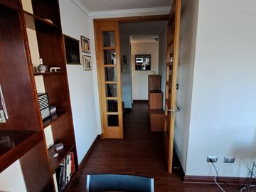 Espectacular departamento 2D,2B  con linda vista , sector Poniente