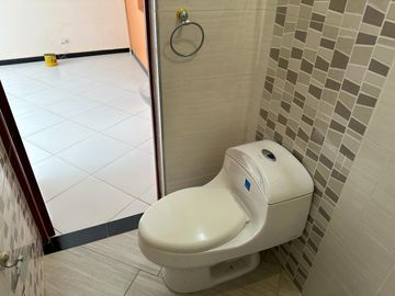 VENDO 0 PERMUTO BONITA, AMPLIA  Y CENTRAL CASA URBANA EN  CARMEN DE APICALA (TOLIMA)