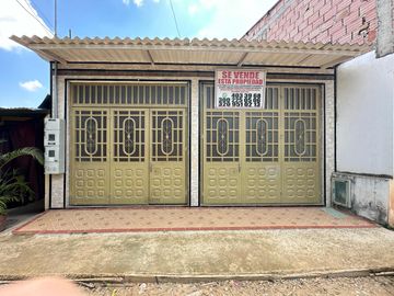VENDO 0 PERMUTO BONITA, AMPLIA  Y CENTRAL CASA URBANA EN  CARMEN DE APICALA (TOLIMA)
