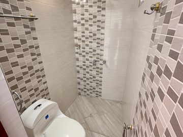 VENDO 0 PERMUTO BONITA, AMPLIA  Y CENTRAL CASA URBANA EN  CARMEN DE APICALA (TOLIMA)