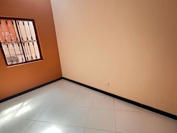 VENDO 0 PERMUTO BONITA, AMPLIA  Y CENTRAL CASA URBANA EN  CARMEN DE APICALA (TOLIMA)