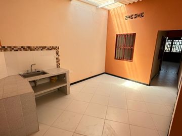 VENDO 0 PERMUTO BONITA, AMPLIA  Y CENTRAL CASA URBANA EN  CARMEN DE APICALA (TOLIMA)