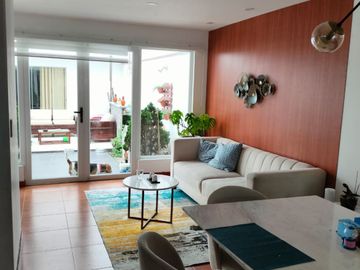 VENDO BELLA CASA EN BRISAS