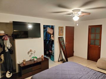 VENDO BELLA CASA EN BRISAS