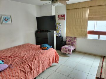 VENDO BELLA CASA EN BRISAS
