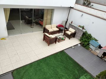 VENDO BELLA CASA EN BRISAS
