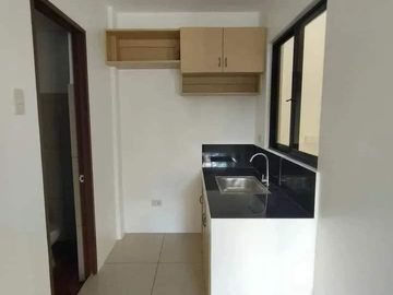 2 bedrooms Ready for occupancy townhouse in Bacolod City only 300k for move-in