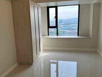 Bayfront 2 Bedroom plus Maids Room Condo for Sale at Mandani Bay Cebu