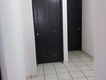Venta casa  frente a la universidad tecnológica cerca del mercado de abastos