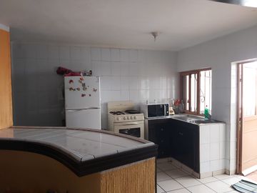 Venta casa  frente a la universidad tecnológica cerca del mercado de abastos