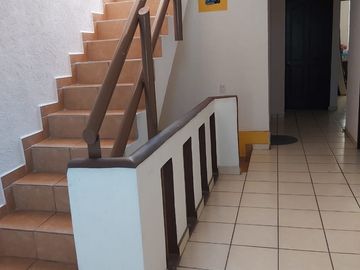 Venta casa  frente a la universidad tecnológica cerca del mercado de abastos
